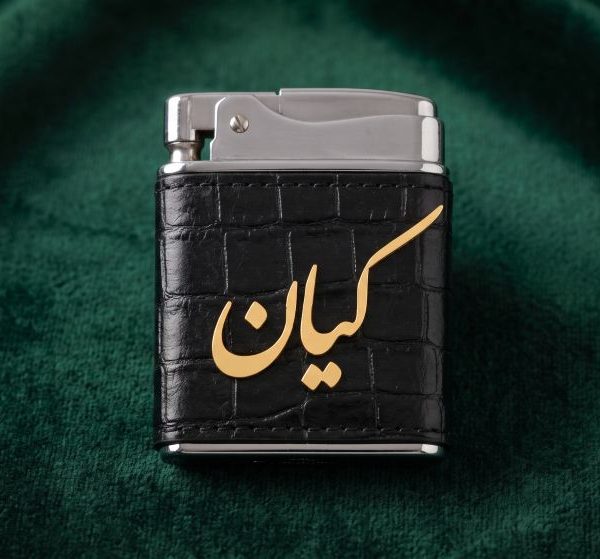 فندک چرم مشکی طرح کروکو با پلاک طلای اسم کیان